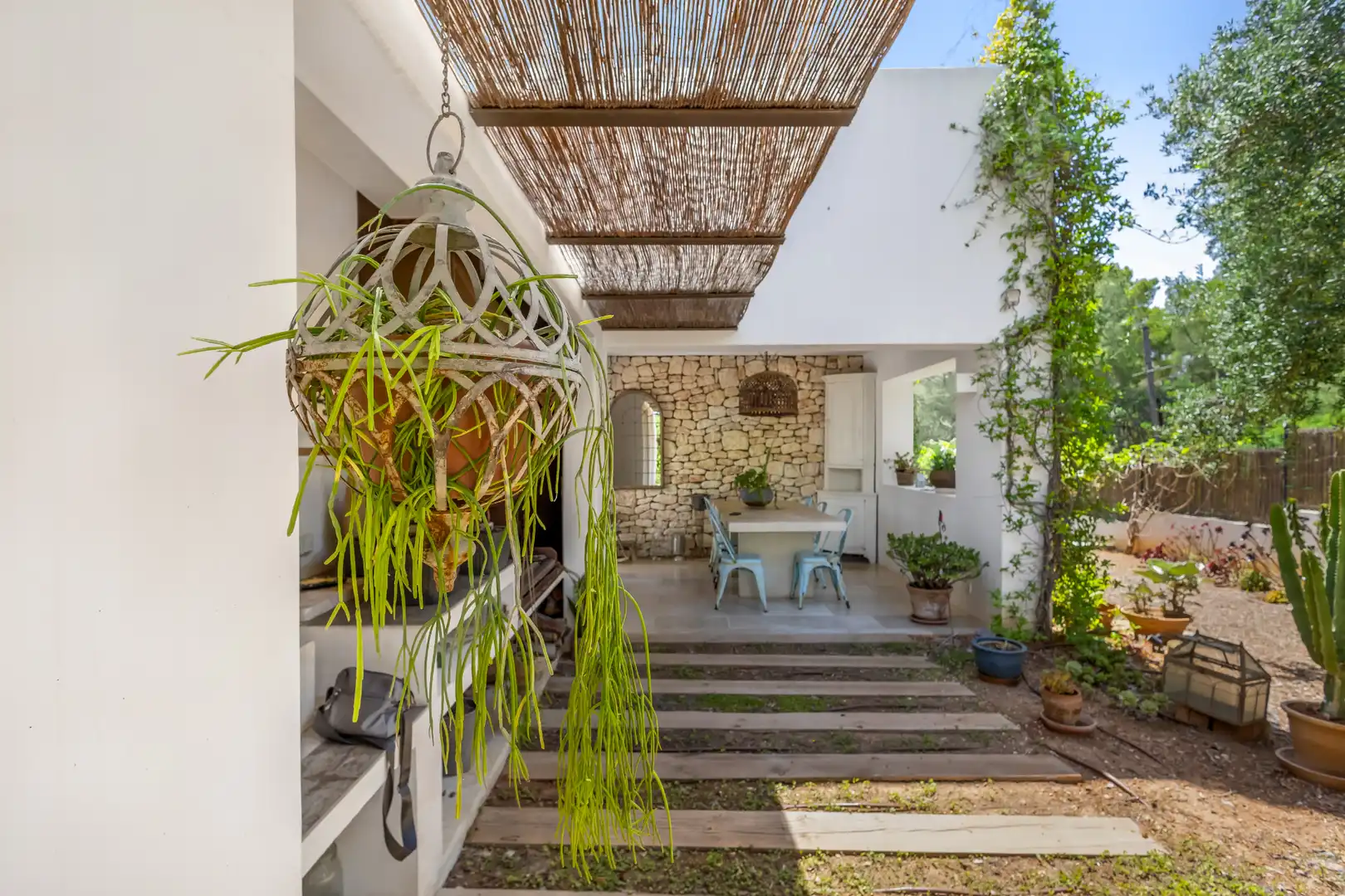 Terrassa de Casa o xalet en venda en Santa Eulària des Riu amb Aire condicionat, Calefacció i Jardí privat