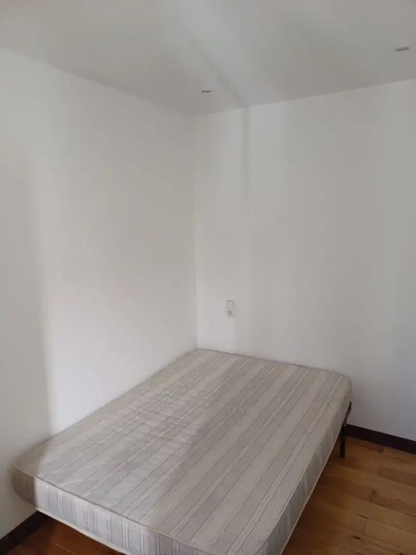 Schlafzimmer von Wohnungen zur Miete in Alcalá de Henares mit Heizung und Möbliert