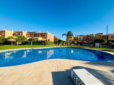 Baixos amb piscina en venda a DIEGO RODRIGUEZ DE ALMELA