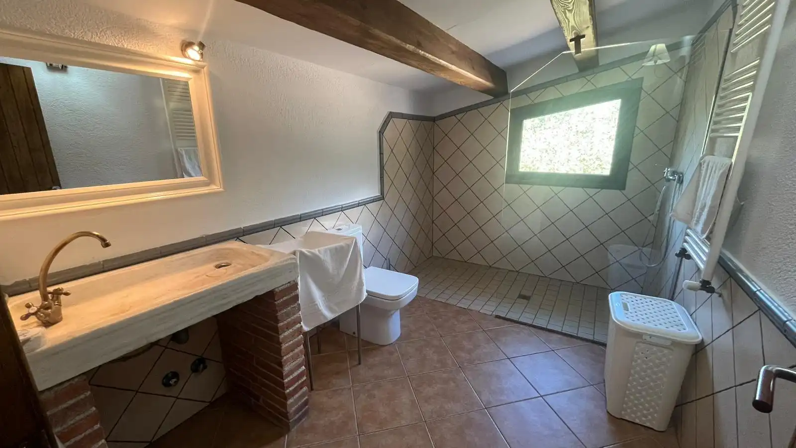 Baño de Finca rústica de alquiler en Gualba con Calefacción