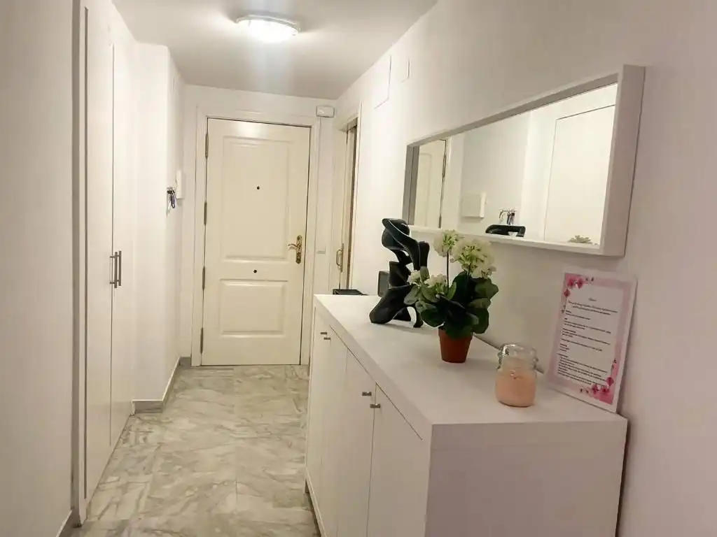 Apartamento en venta en Marbella con Aire acondicionado, Trastero y Piscina comunitaria