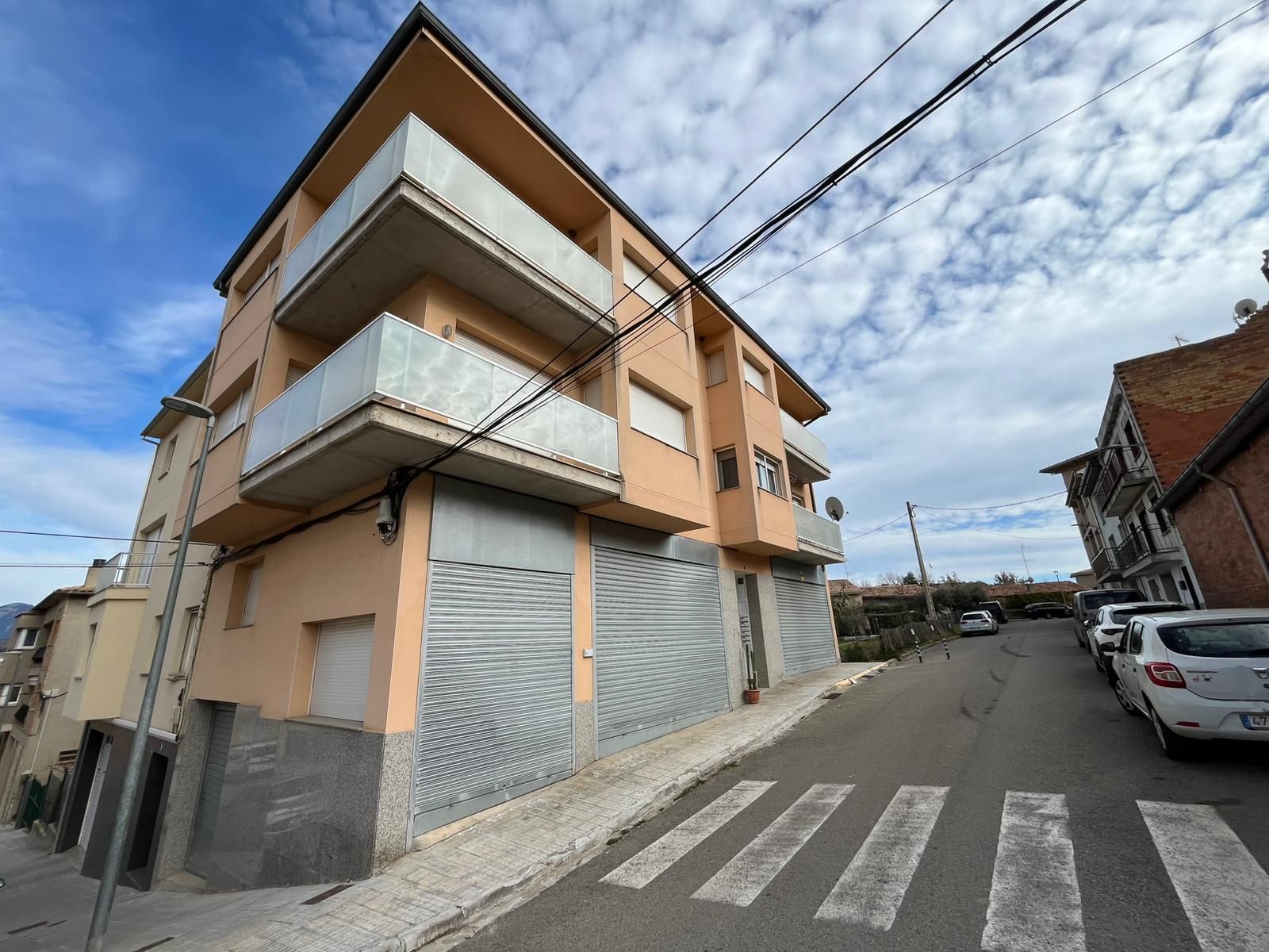 Pis en venda a Carrer Indústria, Avià