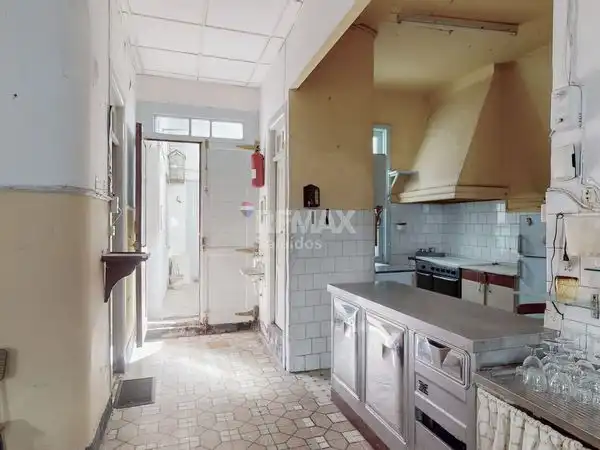 Cuina de Casa o xalet en venda en Centro Urbano