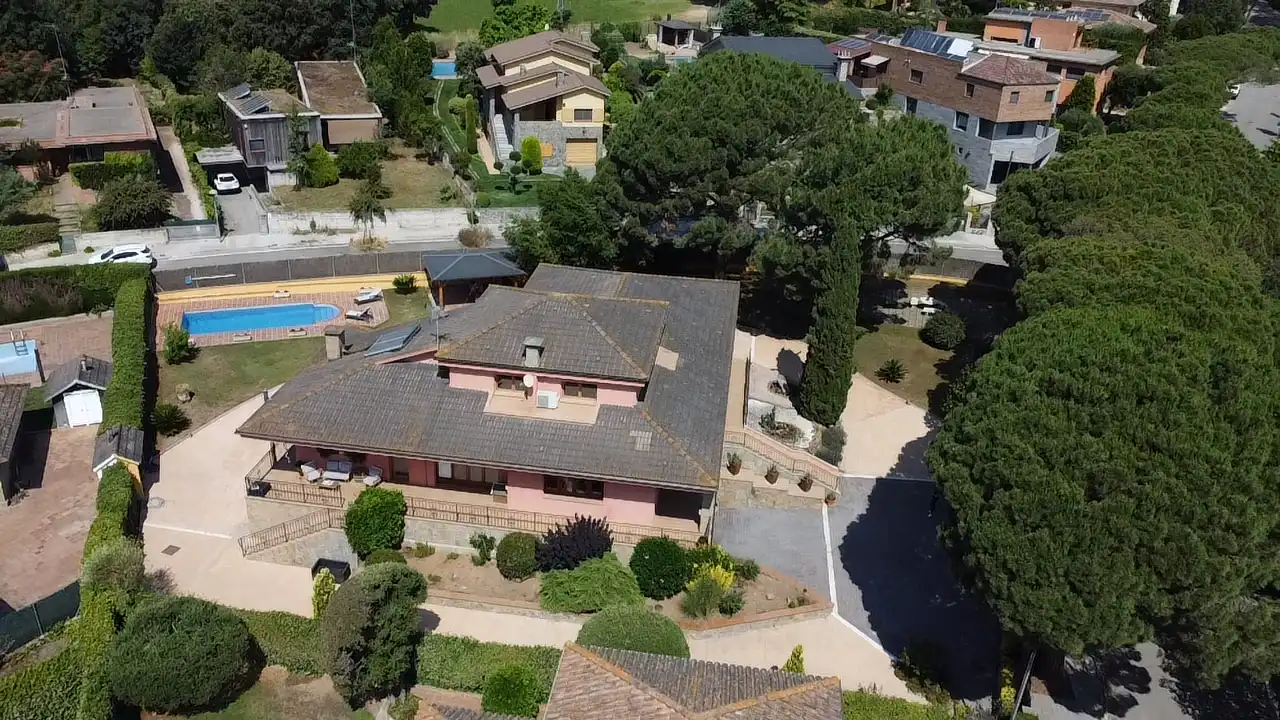 Vista exterior de Casa o xalet en venda en Cardedeu amb Aire condicionat, Calefacció i Jardí privat