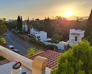 Exterior view of Flat for sale in Marbella  with Air Conditioner and Terrace