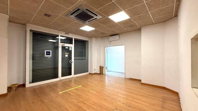 Local comercial en Alquiler en Puigfred