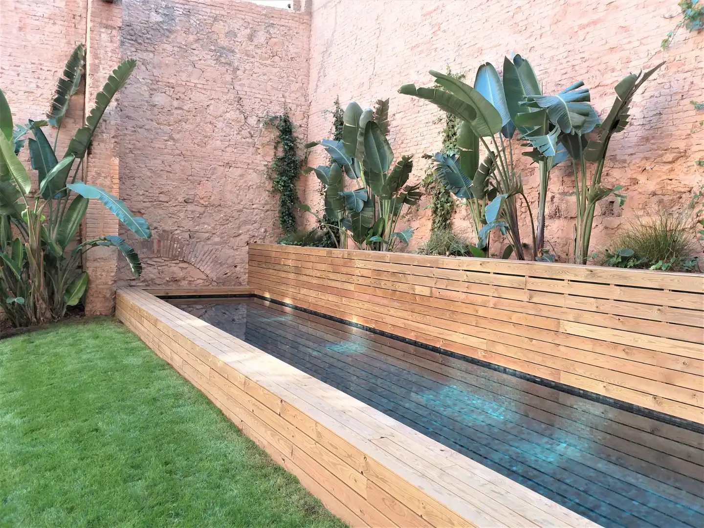 Piscina de Pis en venda en Barcelona amb Aire condicionat, Calefacció i Parquet