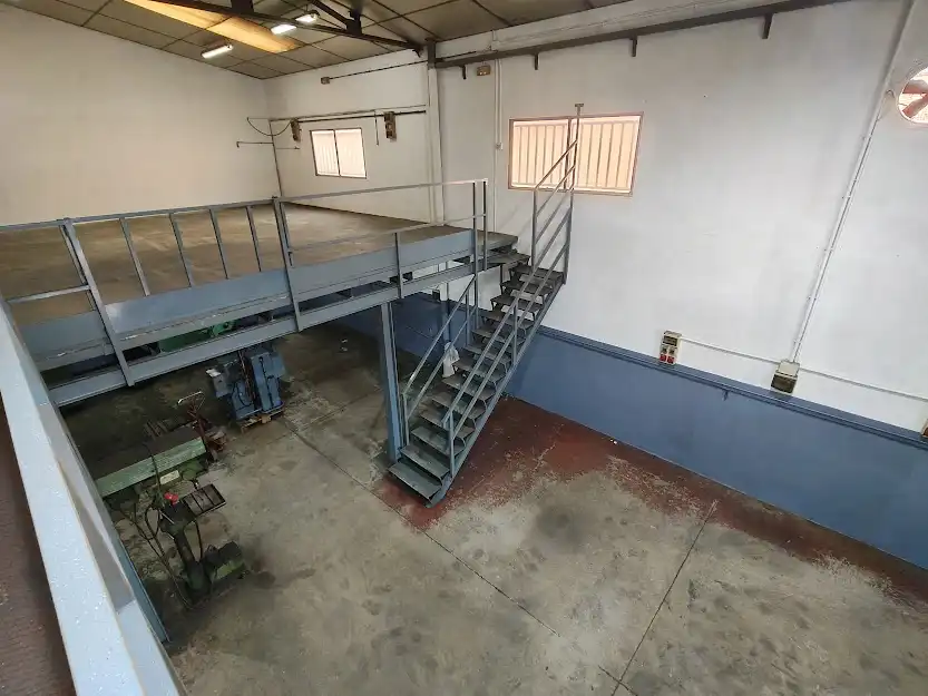Nau industrial en venda en Polinyà amb Calefacció