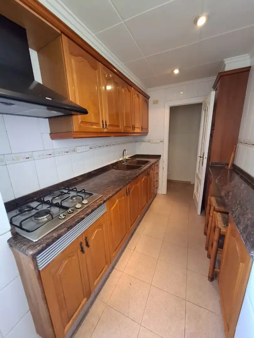 Küche von Wohnung zum Verkauf in Valencia mit Möbliert und Balkon