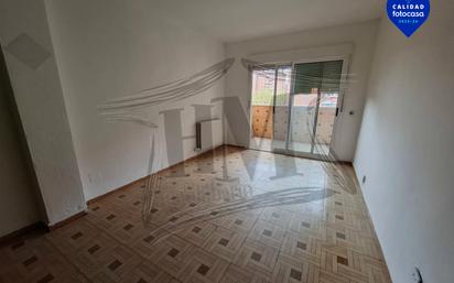 Living room of Flat for sale in  Madrid Capital  with Air Conditioner, Heating and Parquet flooring