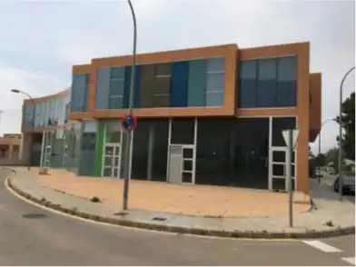 Local en venda a Calle Rodrigo de Caro, Miranda