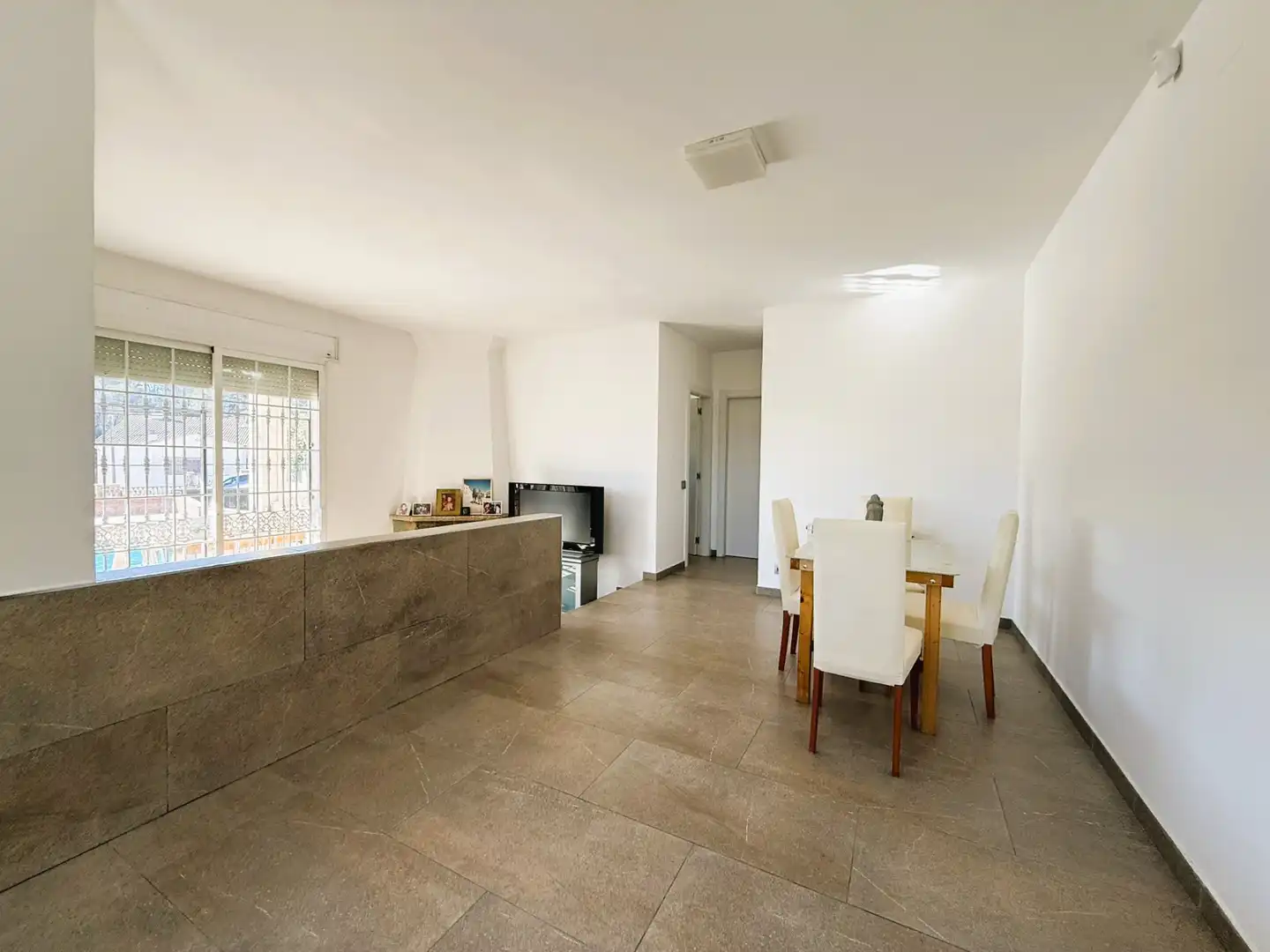 Comedor de Casa o chalet en venta en Lliçà d'Amunt con Aire acondicionado, Calefacción y Jardín privado