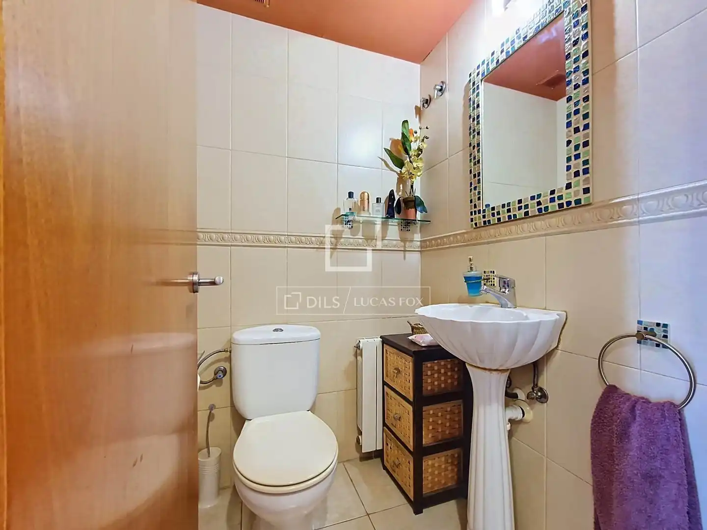 Badezimmer von Haus oder Chalet zum Verkauf in Cubelles mit Klimaanlage, Heizung und Privatgarten