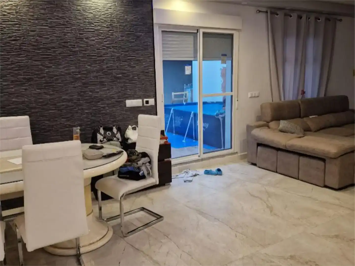 Sala d'estar de Casa adosada en venda en Cartagena amb Jardí privat i Traster