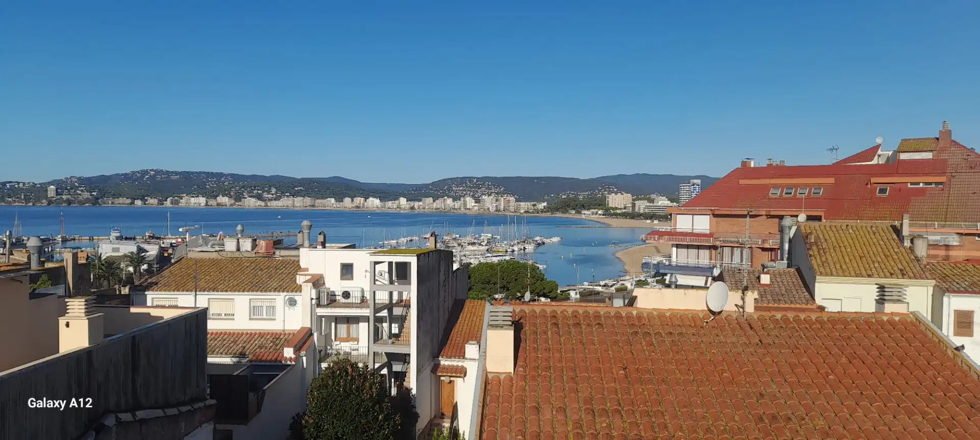 Außenansicht von Dachboden zum Verkauf in Palamós mit Klimaanlage, Heizung und Terrasse