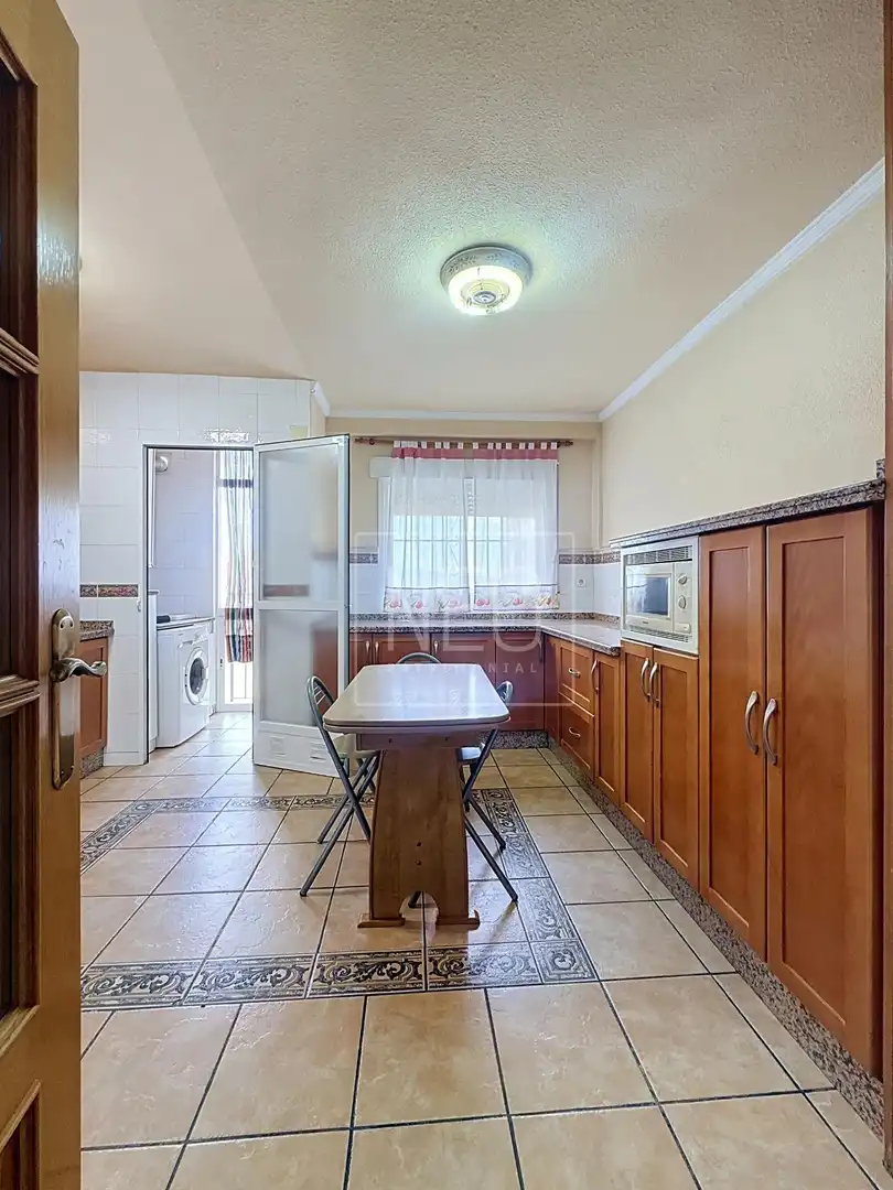 Flat with terrace for sale in Calle LUZ CASANOVA, imagen 15