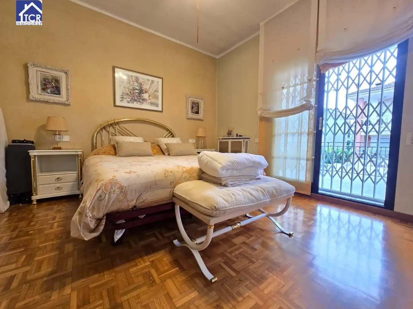 Dormitori de Casa o xalet en venda en Barberà del Vallès amb Aire condicionat, Calefacció i Jardí privat