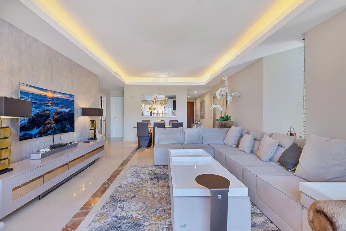 Wohnzimmer von Maisonette zum Verkauf in Marbella mit Klimaanlage, Terrasse und Gemeinschaftspool
