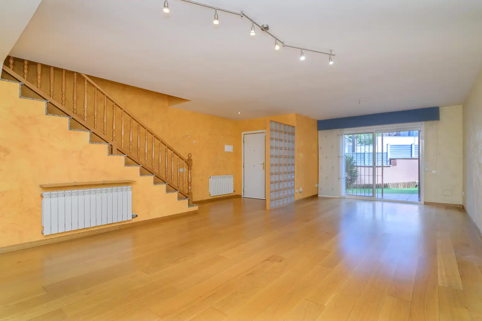 Adosado con terraza en venta en Vallirana - Eduard Toldra, imagen 7