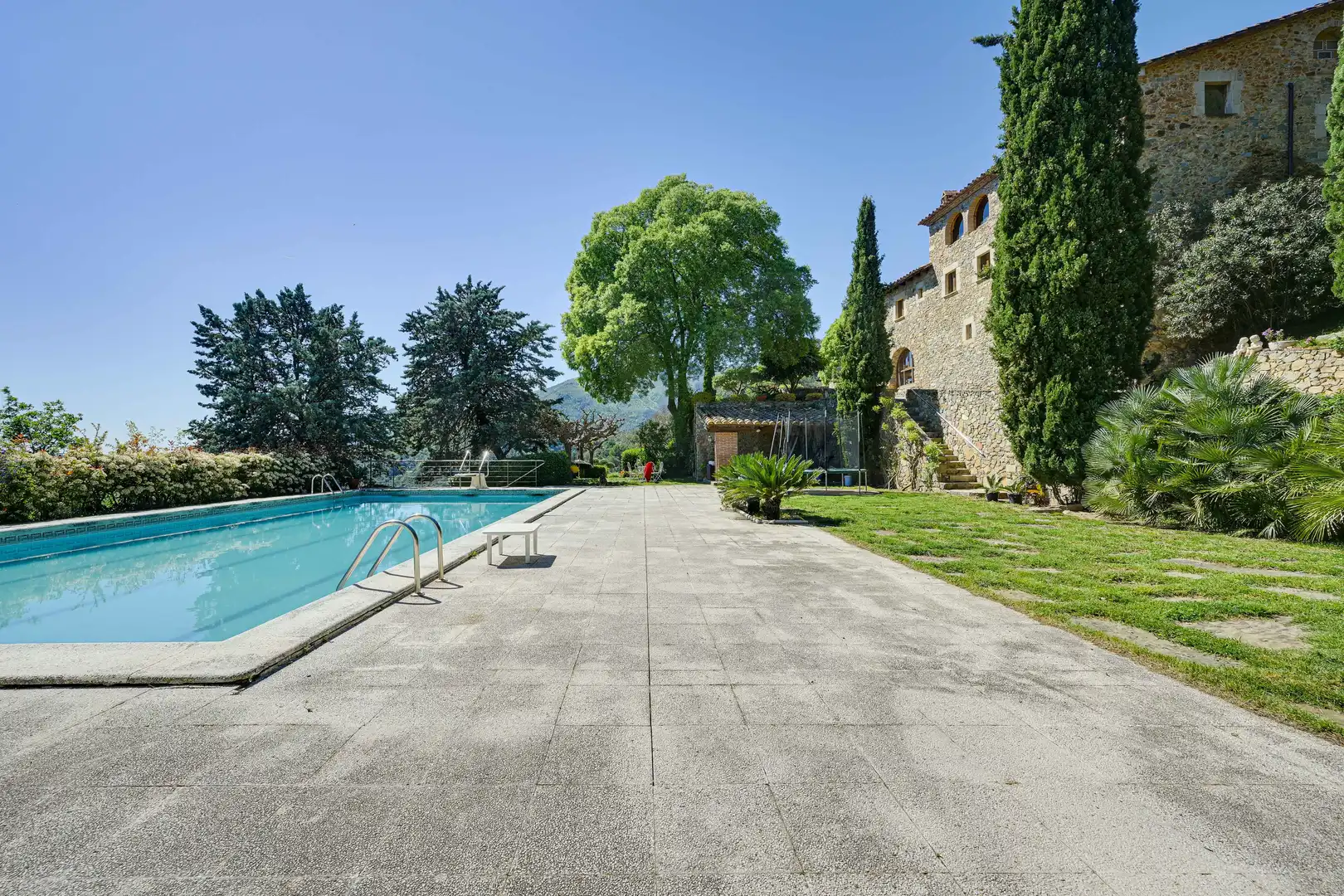 Piscina de Finca rústica en venta en Amer con Aire acondicionado, Calefacción y Terraza