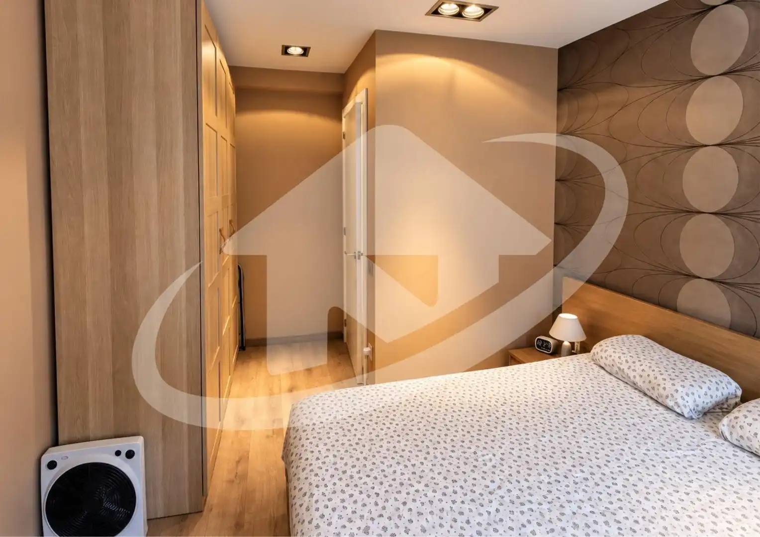 Bedroom of Flat for sale in Sabadell  with Parquet flooring