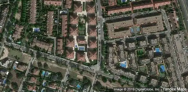 Vista exterior de Piso en venta en Las Rozas de Madrid