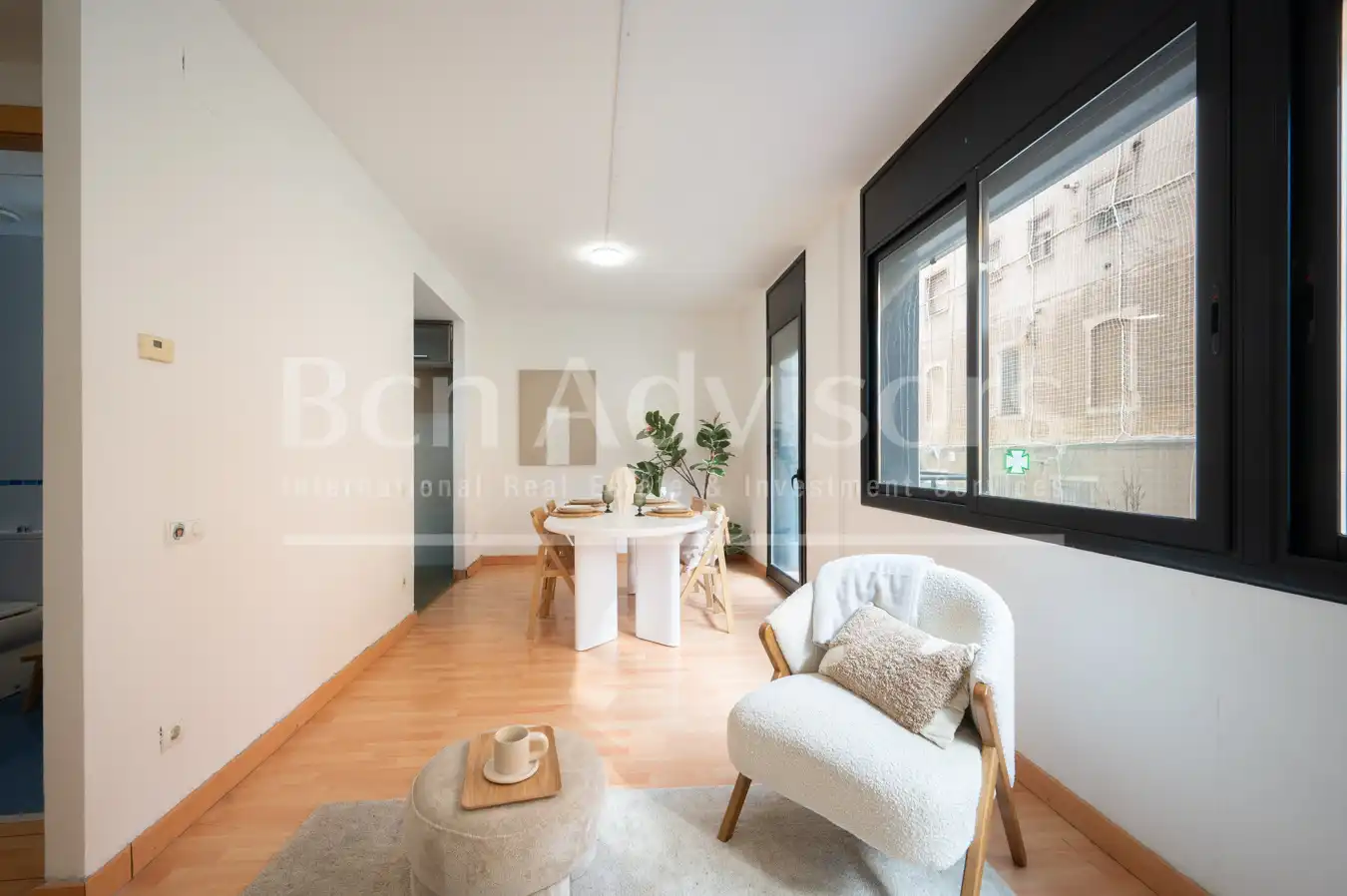 Sala d'estar de Casa o xalet en venda en Barcelona amb Aire condicionat, Parquet i Terrassa