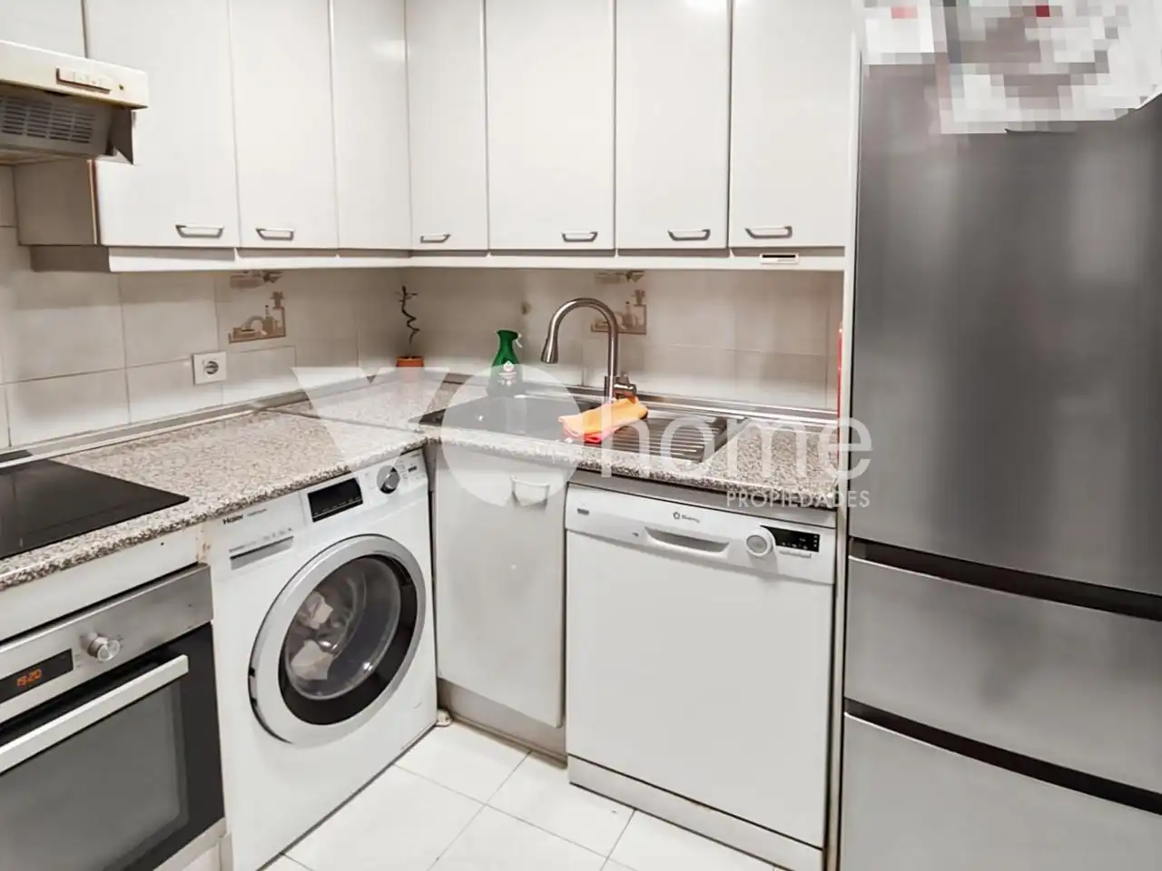Cocina de Planta baja en venta en Madrid con Calefacción