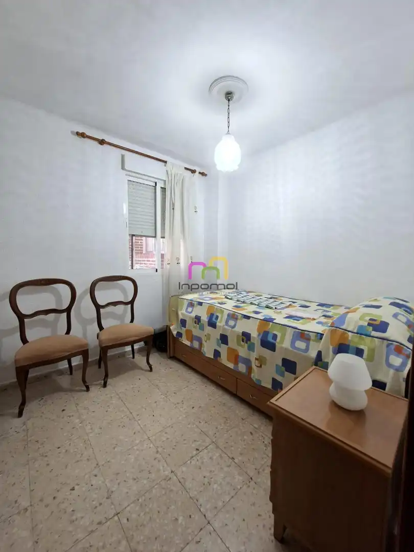 Bedroom of Flat for sale in Badajoz  with Air Conditioner, Heating and Terrace