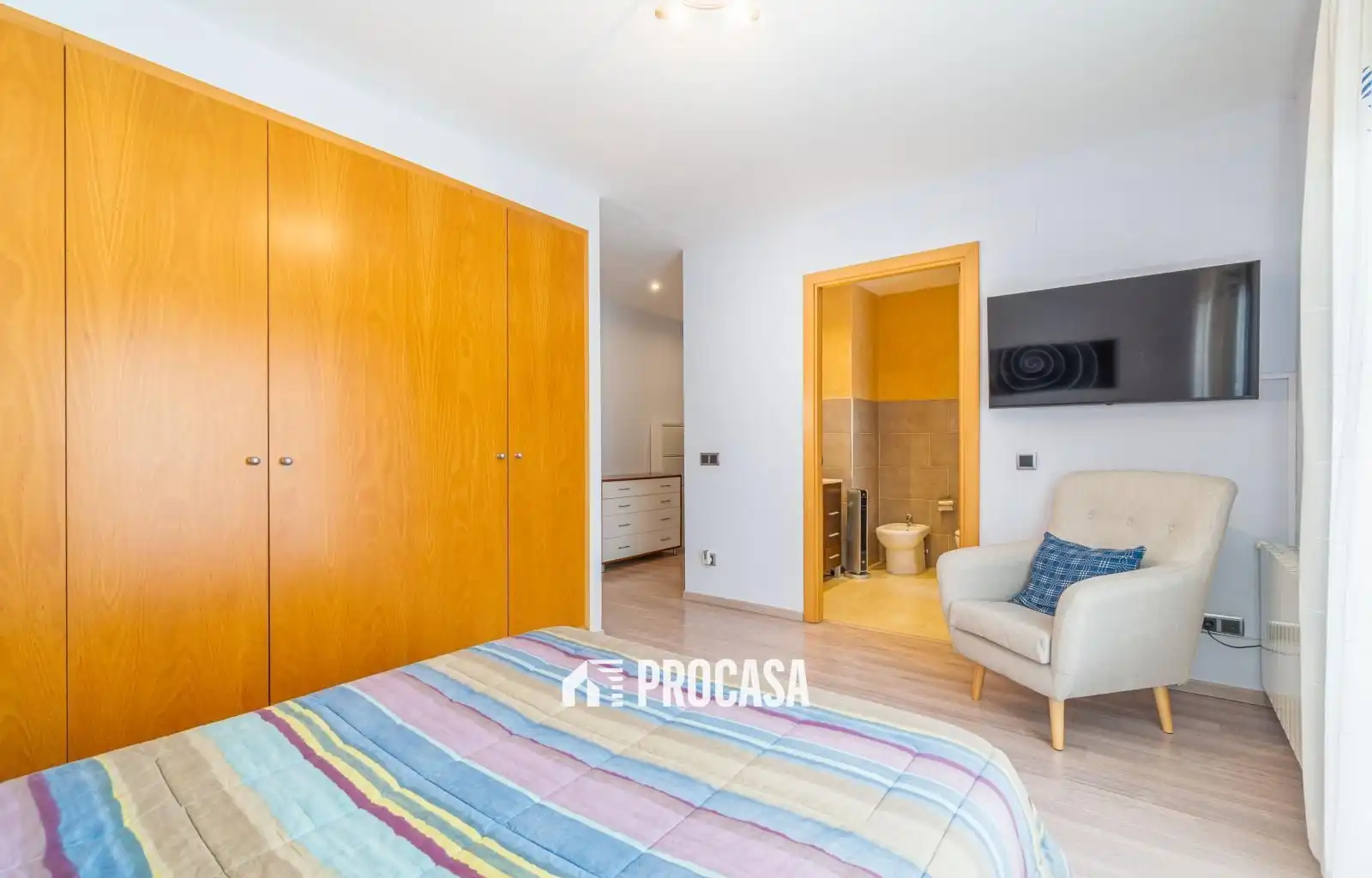Bedroom of Houses for sale in Vila-sacra  with Air Conditioner, Heating and Swimming Pool