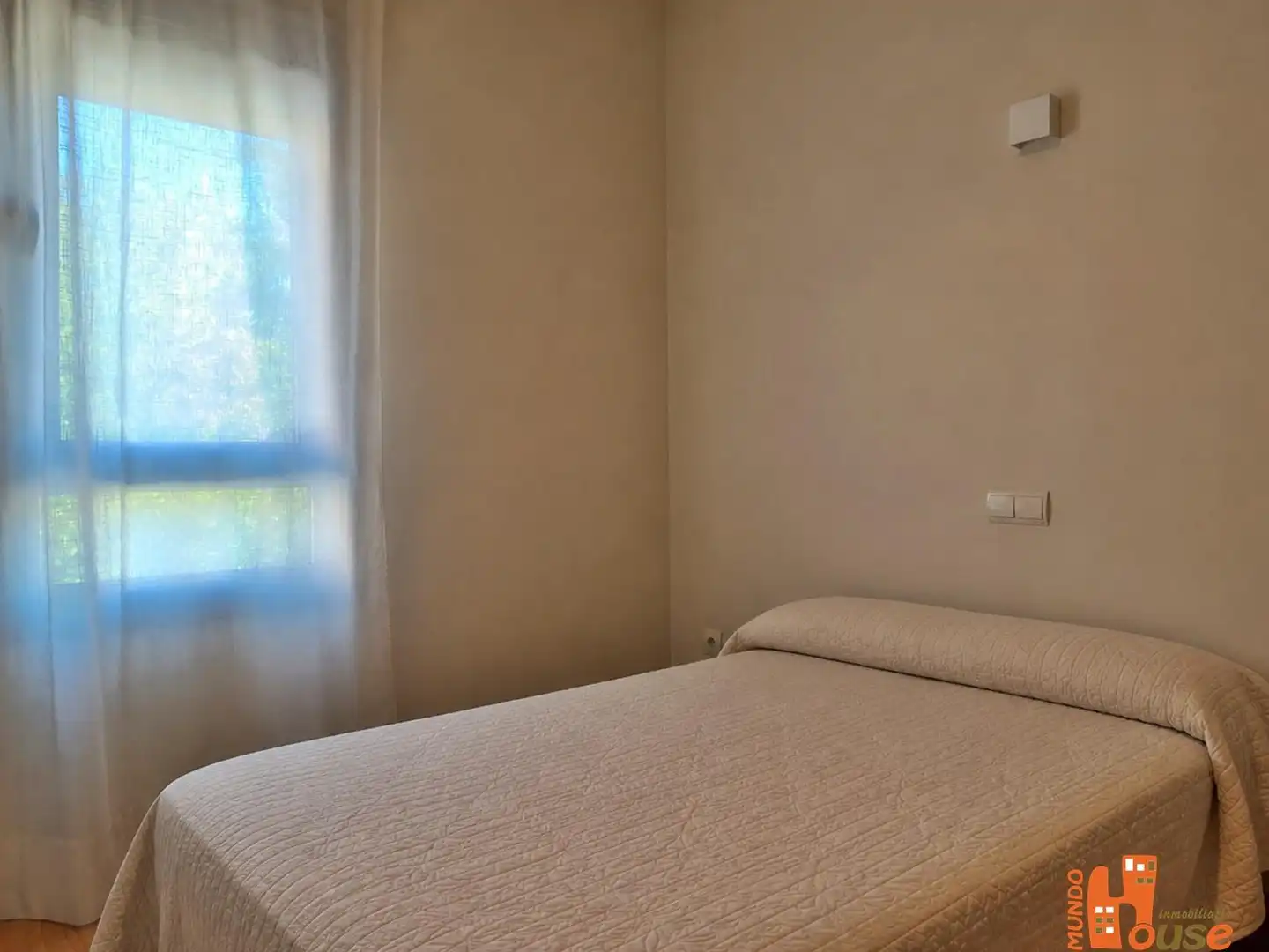 Schlafzimmer von Wohnung zur Miete in Real Sitio de San Ildefonso mit Möbliert und Balkon