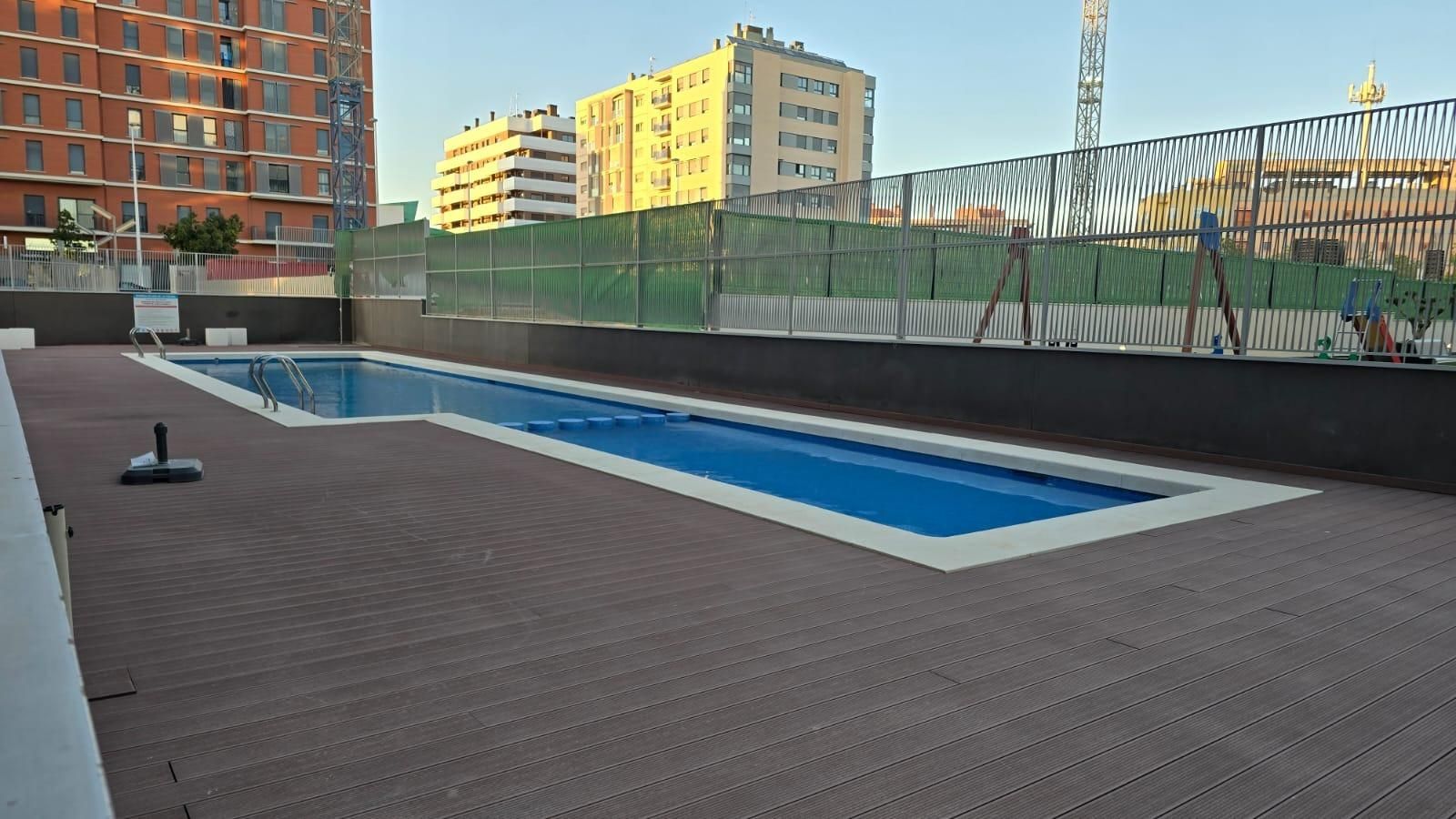 Swimming pool of Flat for sale in Elche / Elx  with Air Conditioner, Heating and Terrace