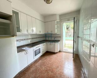 Kitchen of Flat for sale in Ourense Capital   with Terrace and Storage room