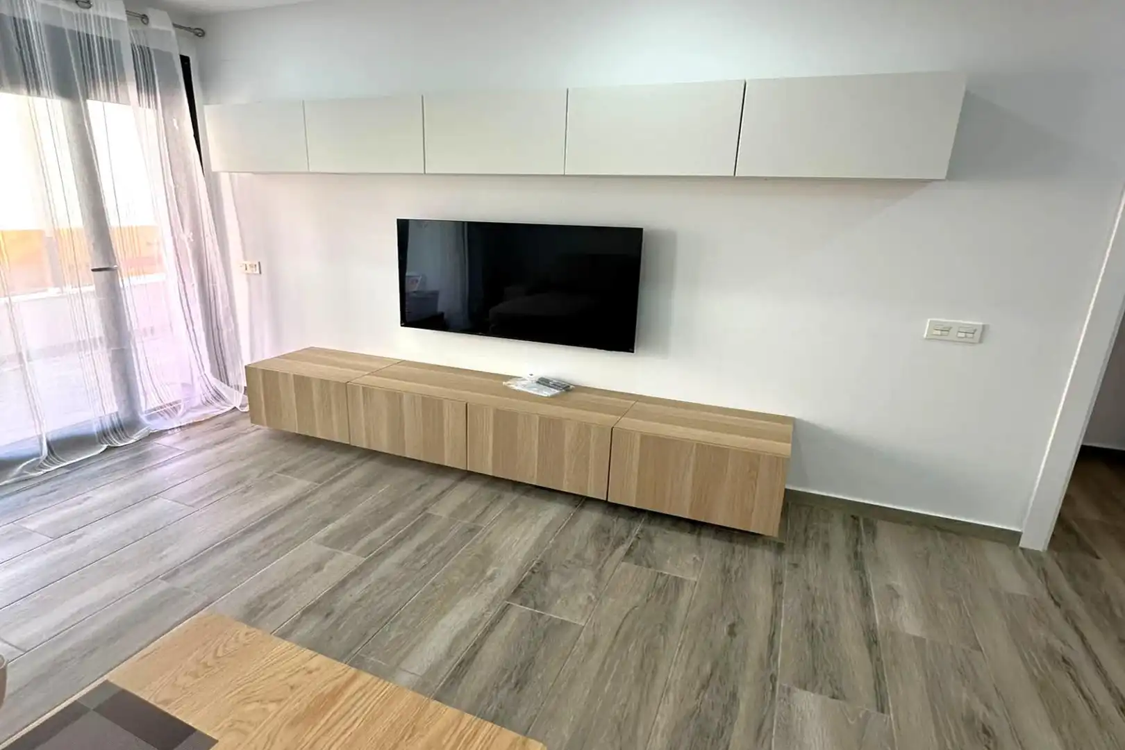 Apartamento con terraza en venta en Calle RAMON GALLUD 139, imagen 5