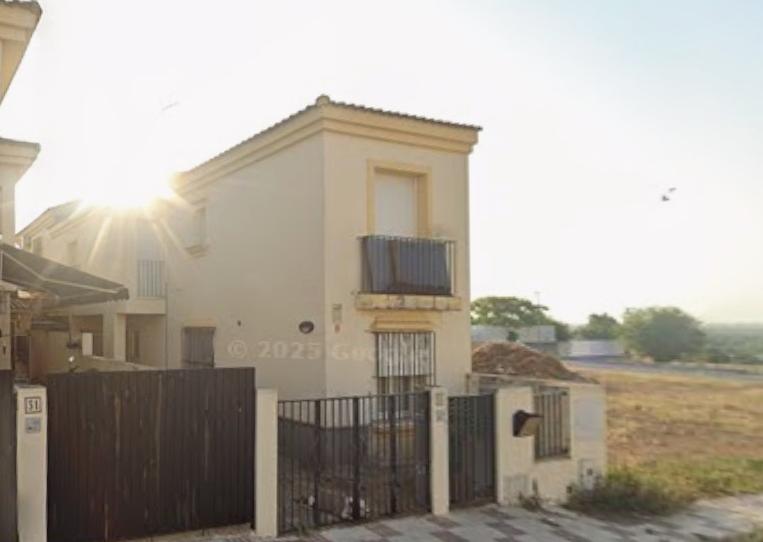 Foto 1 de Casa o xalet en venda a C/ Dolores Ibarruri, Alcalá del Río, Sevilla