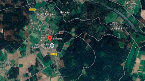 Suelos rústicos en en proindiviso situados en lugar Santeles municipio de A Estrada Pontevedra.  Este terreno dispone de una super