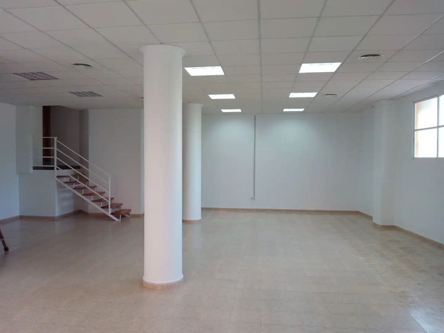Geschaftsraum zur Miete in Murcia, Murcia