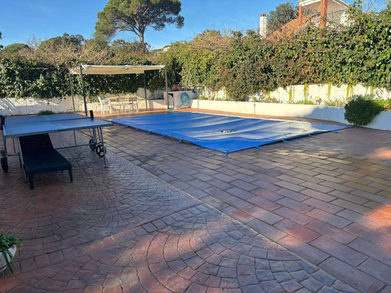 Piscina de Casa o xalet en venda en Fogars de la Selva amb Calefacció, Jardí privat i Terrassa