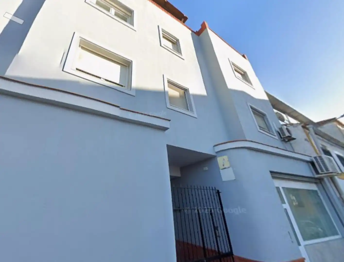Vista exterior de Piso en venta en Población de Arroyo