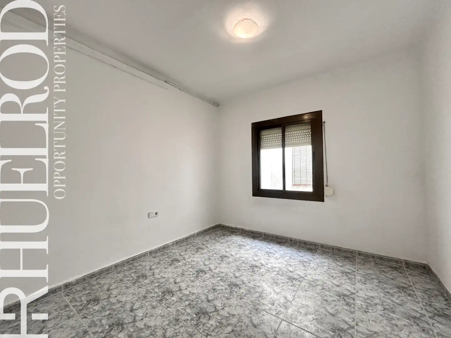 Bedroom of Flat for sale in Mataró  with Air Conditioner, Heating and Terrace
