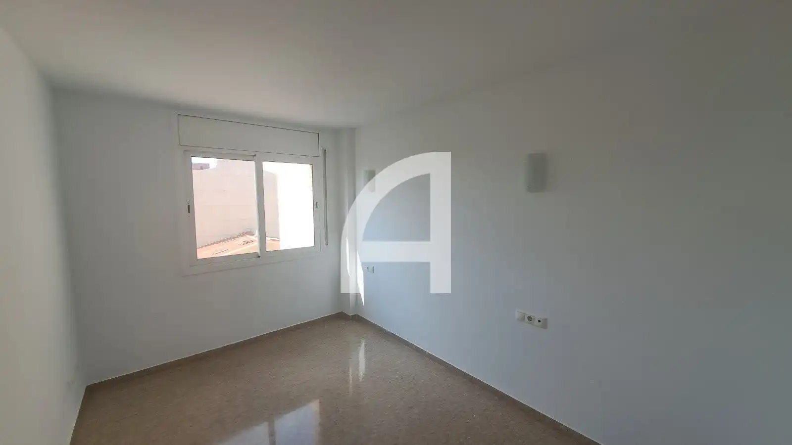 Habitación de Dúplex en venta en Terrassa con Calefacción y Terraza