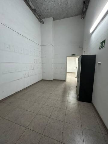 Local comercial en Alquiler en Centro