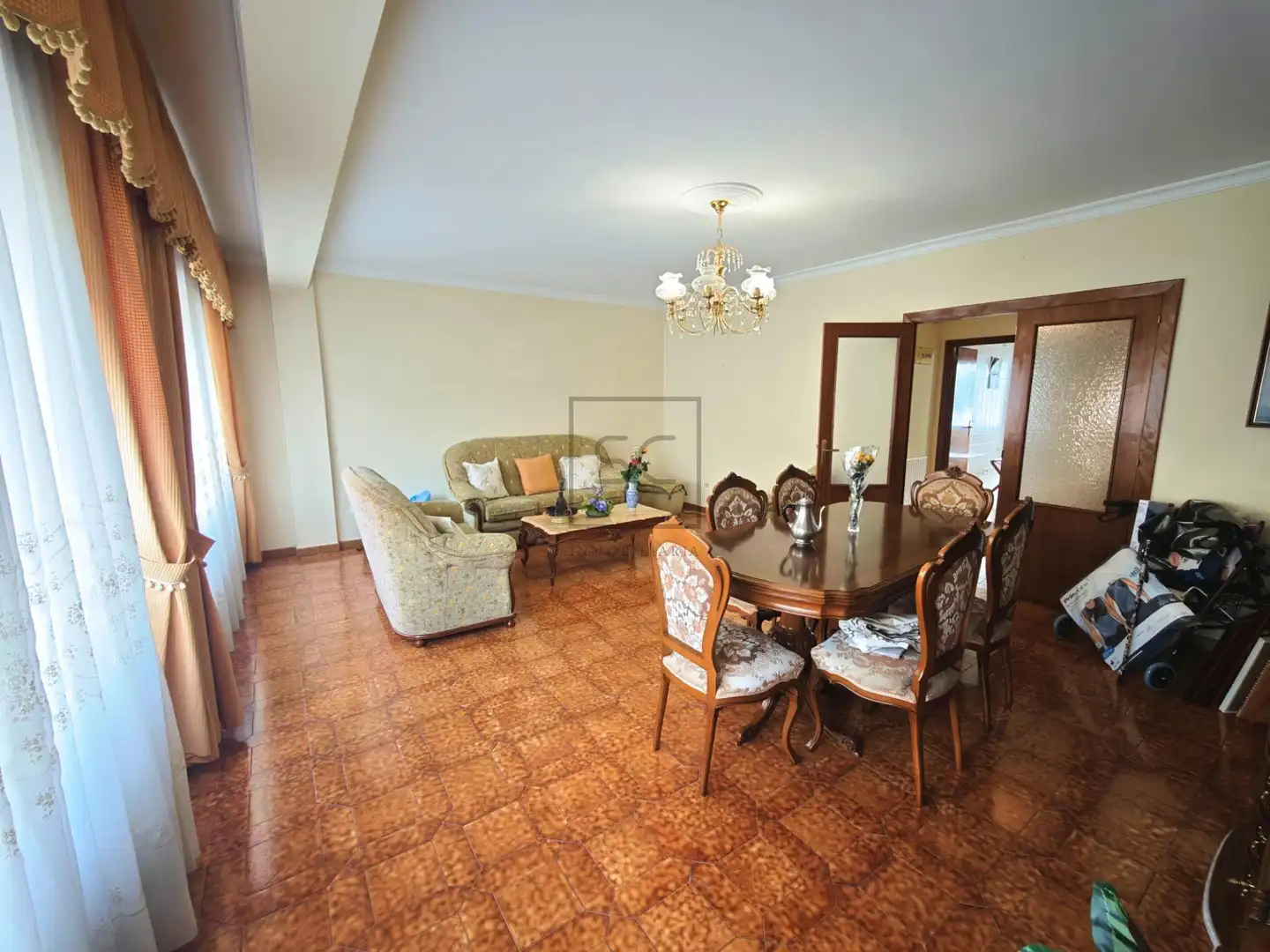Sala de estar de Piso en venta en Cedeira con Calefacción