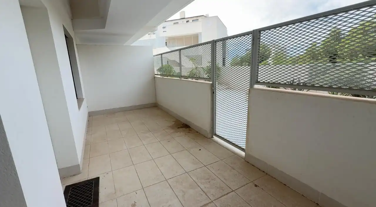 Dúplex amb piscina en venda a Golf Bahía, imagen 9