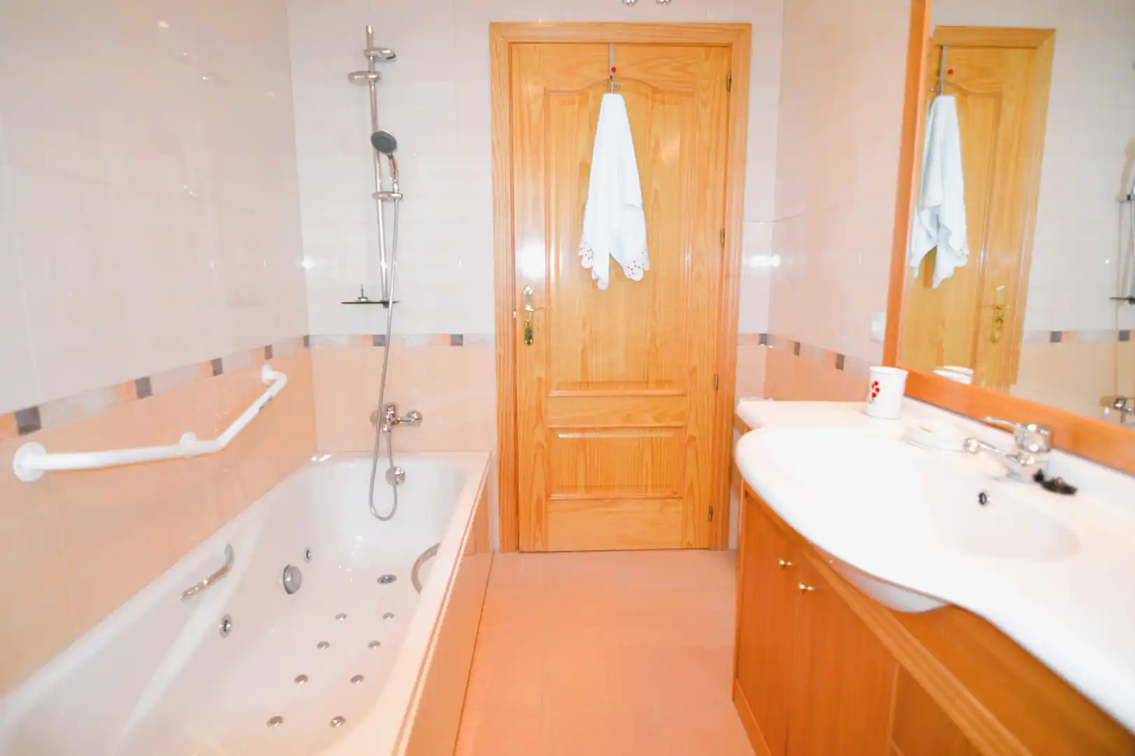 Baño de Casa o chalet en venta en Somosierra con Calefacción, Jardín privado y Terraza