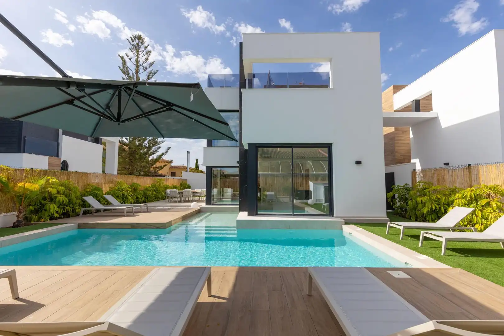 Villa con piscina in vendita a Zona Carrefour - Urbanizaciones, imagen 57