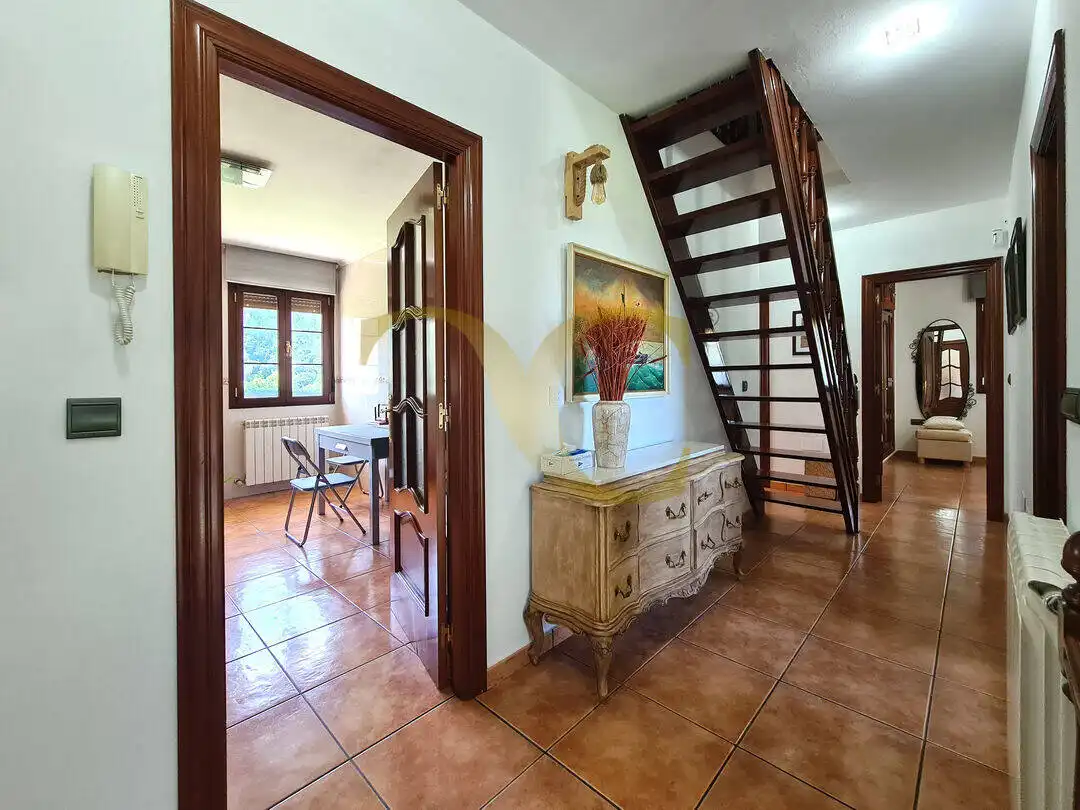 Casa o xalet en venda en Ribadesella amb Calefacció, Jardí privat i Terrassa