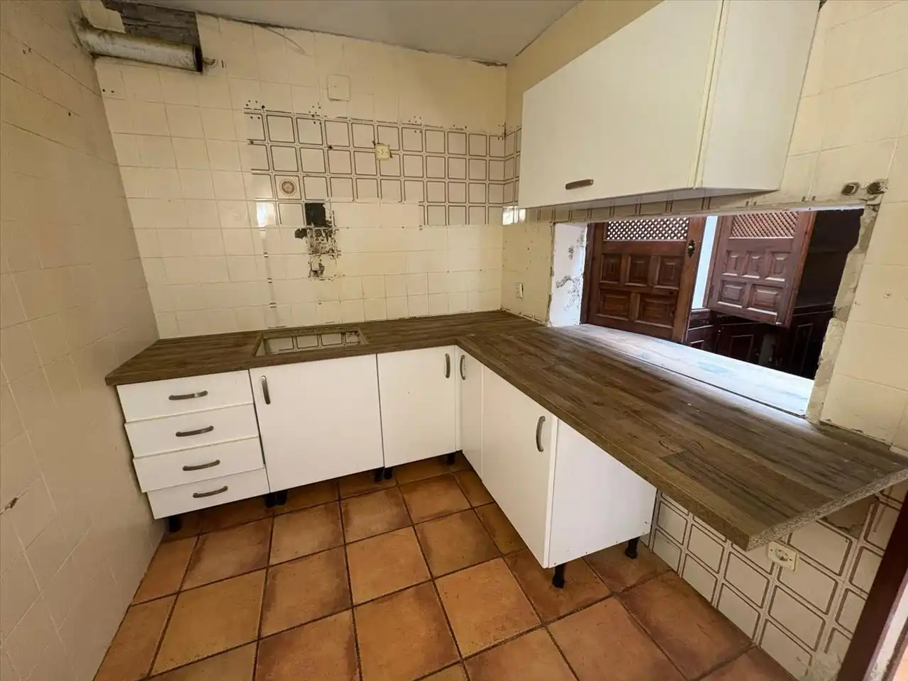 Kitchen of Detached homes for sale in Daimiel  with Terrace and Swimming Pool