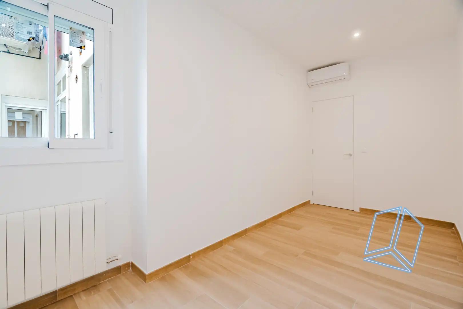 Wohnung mit Terrasse zum Verkauf in Carrer de València, imagen 26