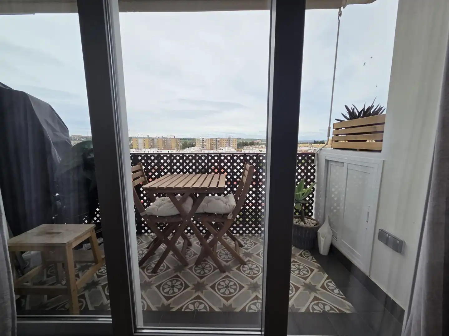 Balcony of Flat for sale in Sevilla  with Air Conditioner and Terrace